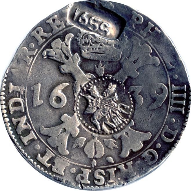 ТАЛЕР 1639 года С НАДЧЕКАНКОЙ.jpg